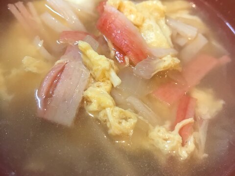 かにかまと玉ねぎの中華スープ